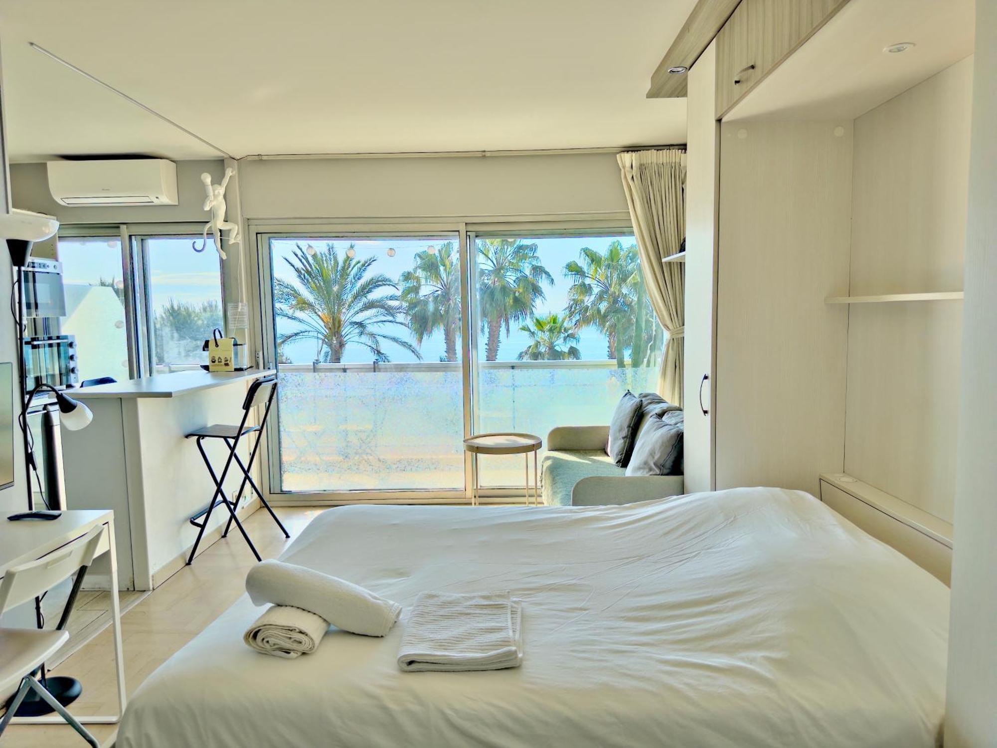 Panoramic Sea View Studio 24H Checkin Cagnes-sur-Mer Exterior photo
